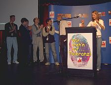 Seite der IGBCE-Jugend mit Bericht über den bundesweiten Wettbewerb TOLERANZ (2003)
